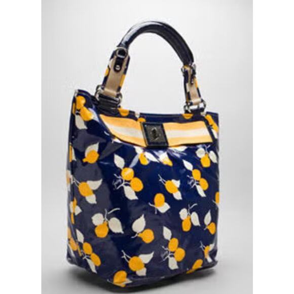 Juicy Couture X Revolve Beach Tote in Regal Multi with matching make up pouch - Picture 1 of 10